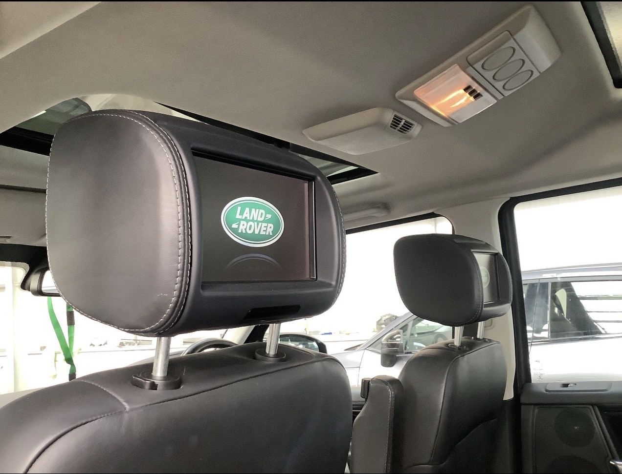 Used Land Rover Discovery 2016 for sale - 77807207: Photo 4