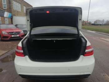 Used Mercedes-Benz E-Class 2011 for sale - 69805988: Photo