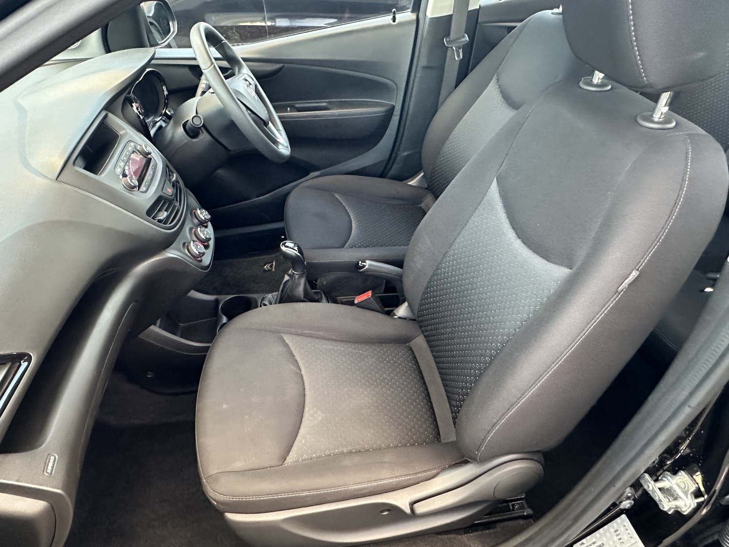 Used Vauxhall Viva 2016 for sale - 76387358: Photo 18