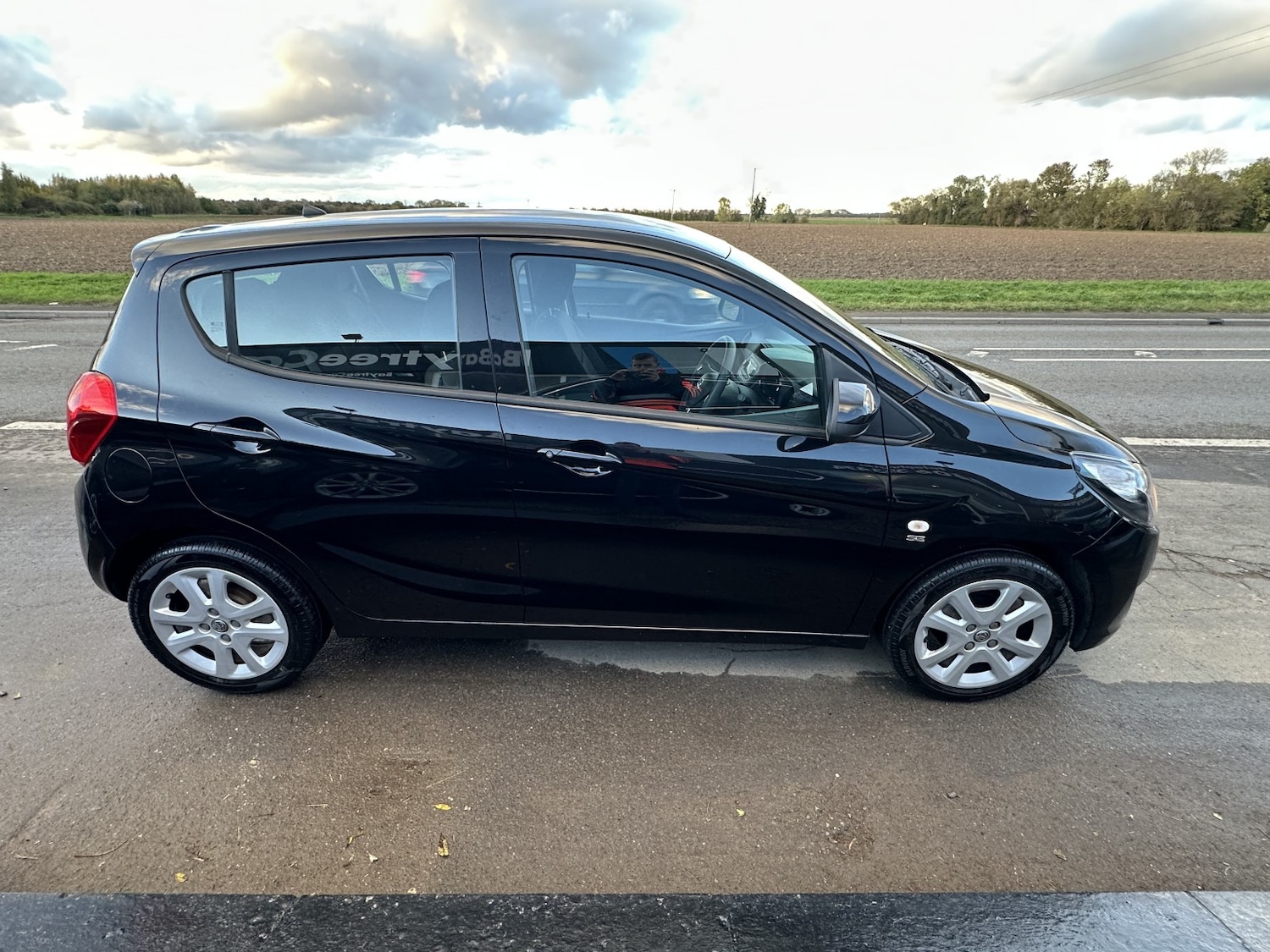 Used Vauxhall Viva 2016 for sale - 76387358: Photo 9