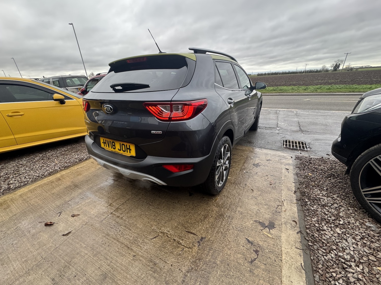 Used Kia Stonic 2018 for sale - 76712365: Photo 21