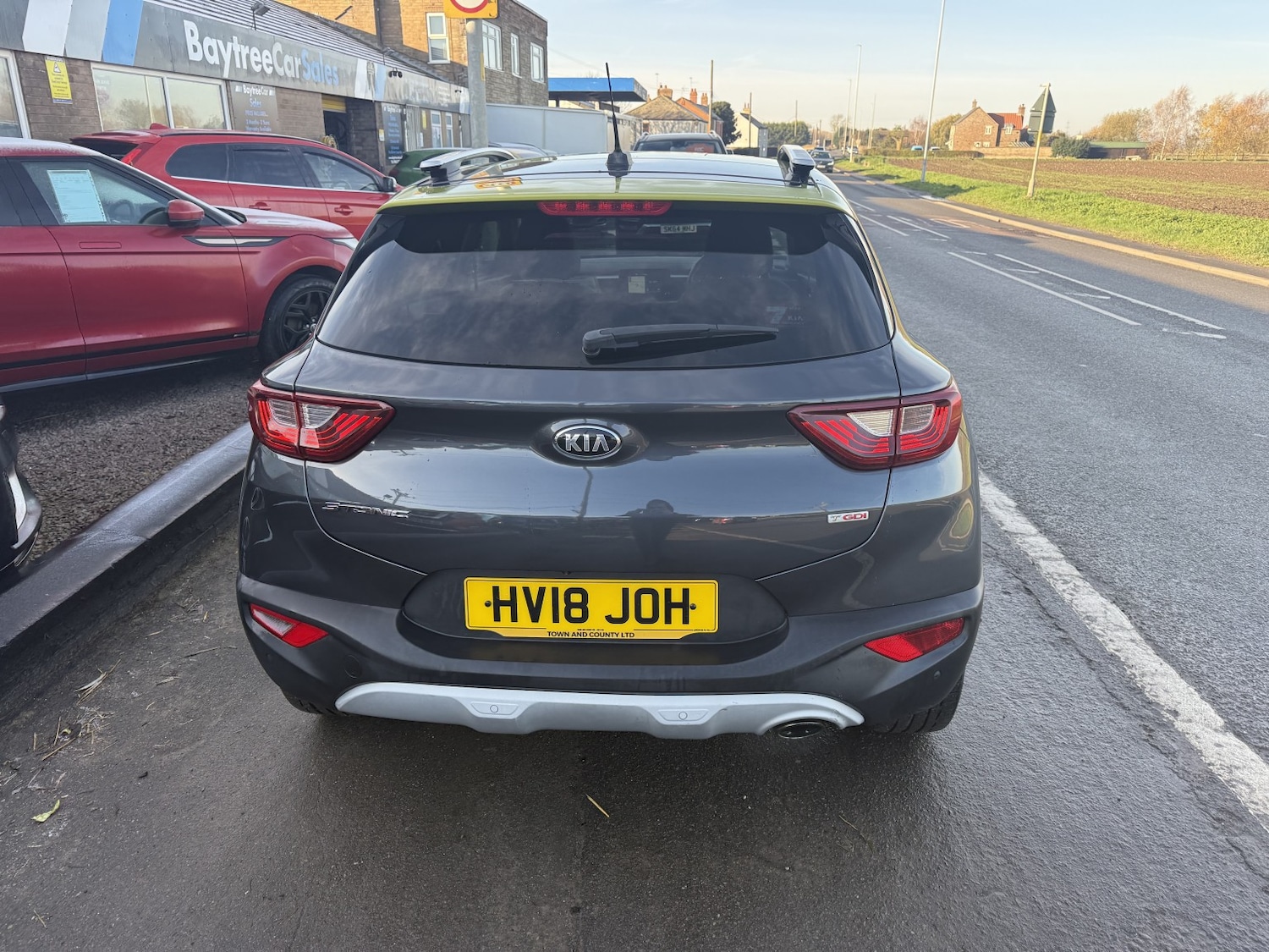 Used Kia Stonic 2018 for sale - 76712365: Photo 5