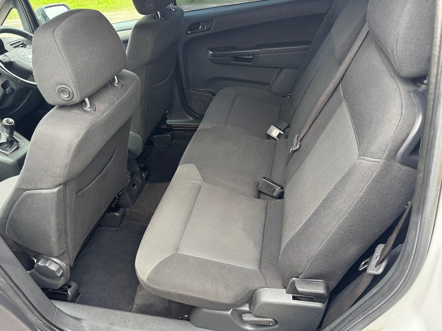 Used Vauxhall Zafira 2013 for sale - 76142489: Photo 13