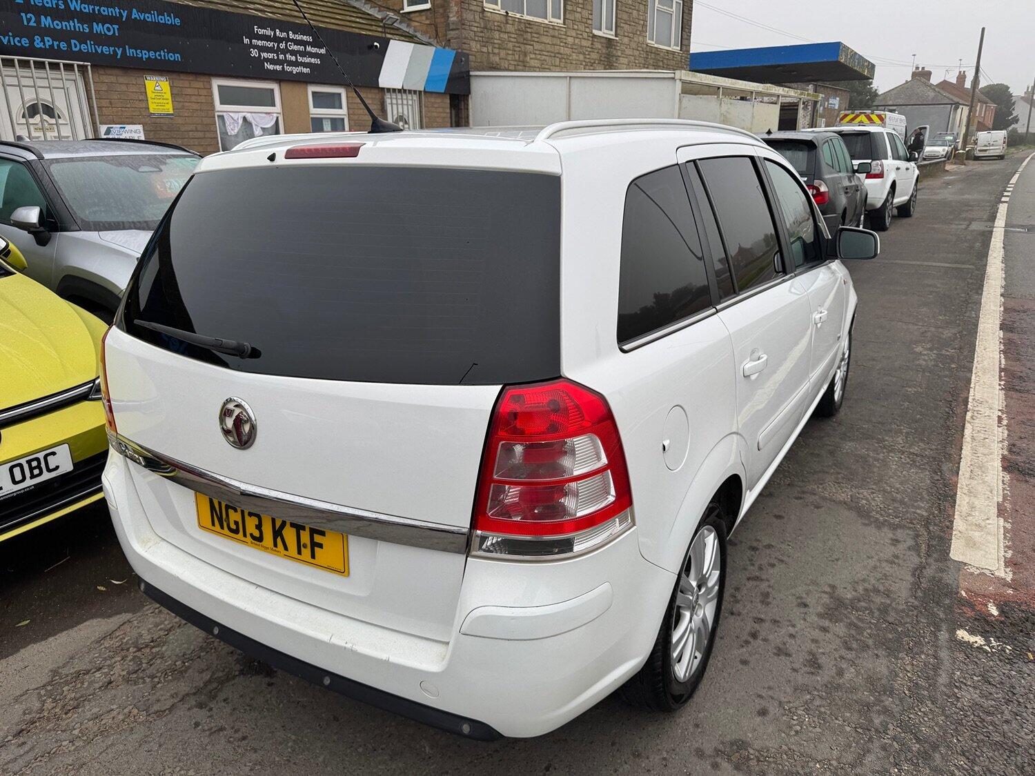 Used Vauxhall Zafira 2013 for sale - 76142489: Photo 2