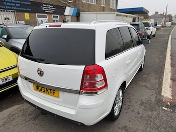 Used Vauxhall Zafira 2013 for sale - 76142489: Photo 2