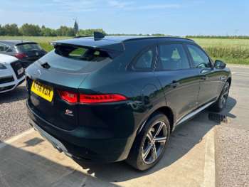 Used Jaguar F-Pace 2016 for sale - 74949642: Photo