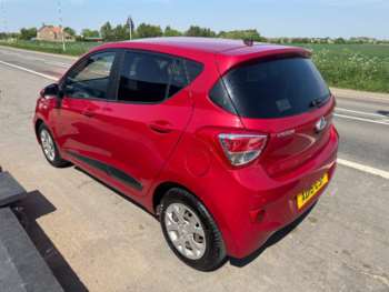 Used Hyundai i10 2016 for sale - 74530634: Photo