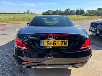 Used Mercedes-Benz SLC 2016 for sale - 79483302: Photo