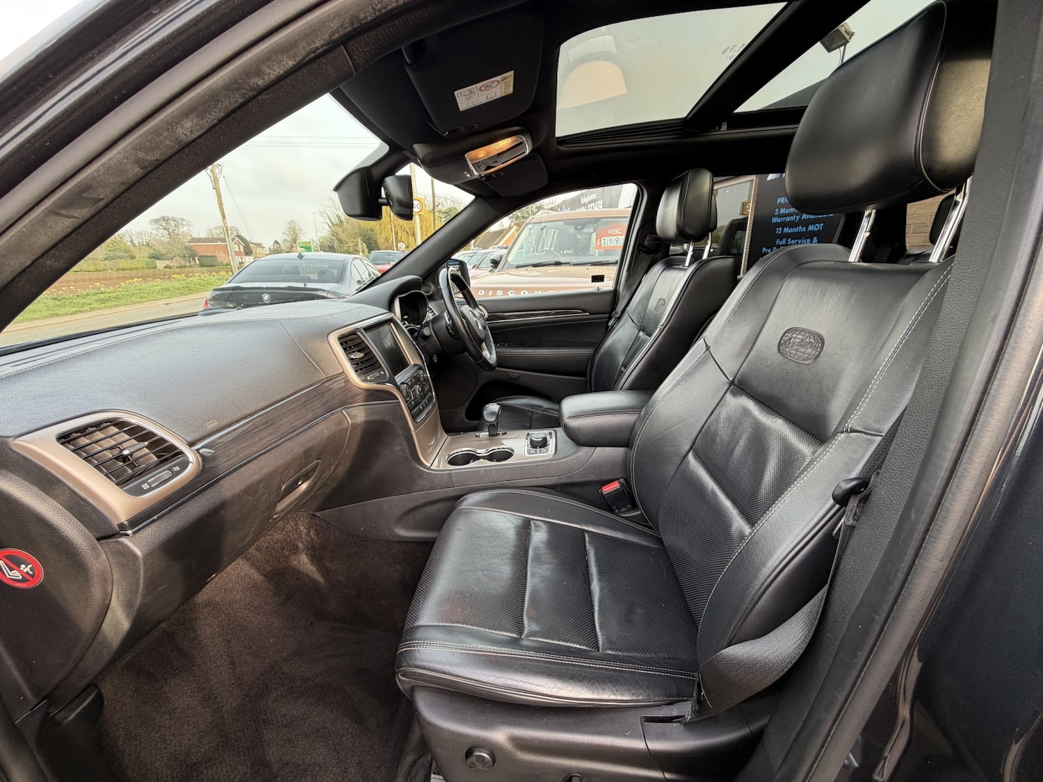 Used Jeep Grand Cherokee 2015 for sale - 77961969: Photo 15