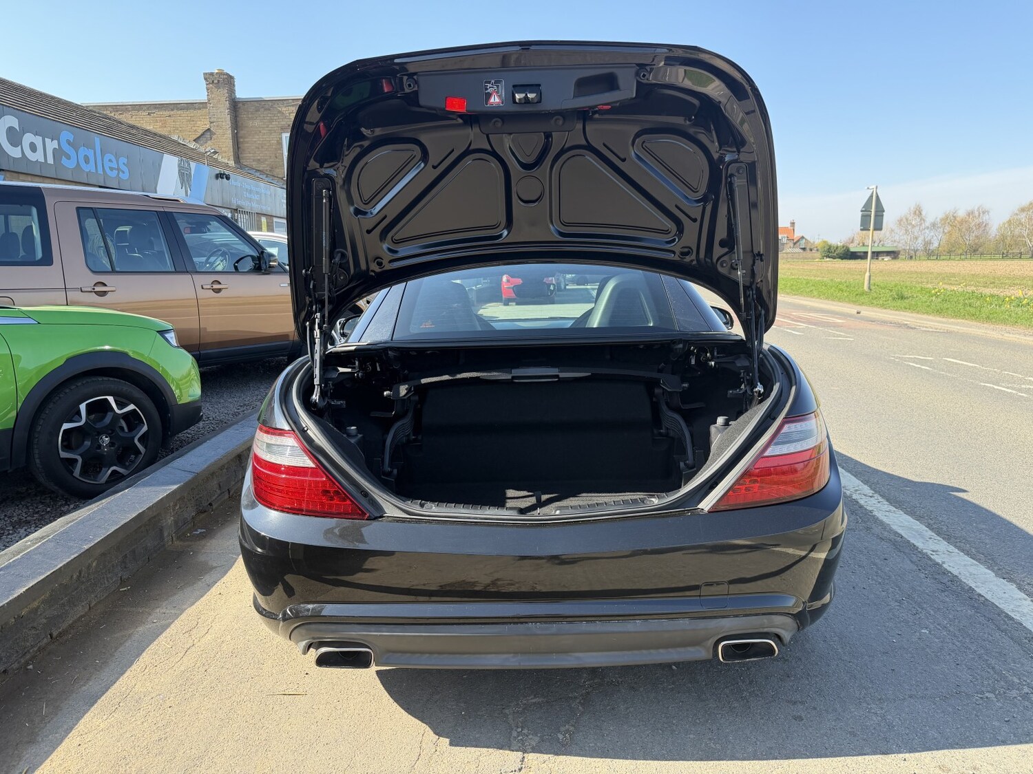 Used Mercedes-Benz SLK 2015 for sale - 77953985: Photo 6