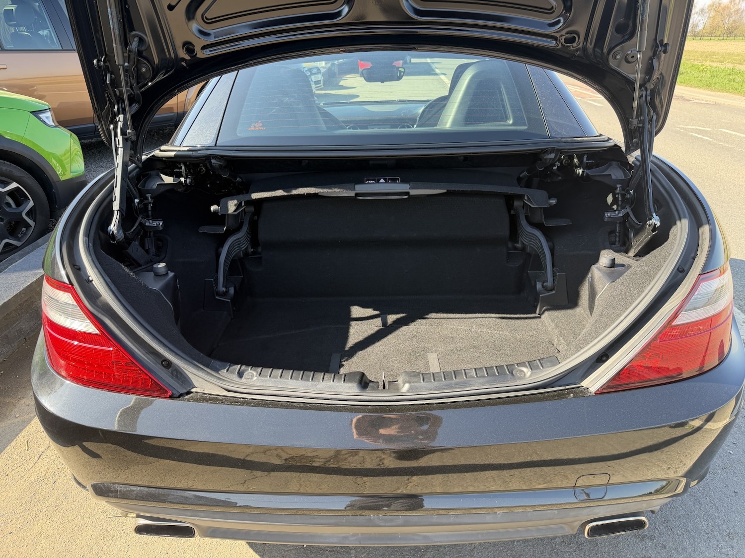 Used Mercedes-Benz SLK 2015 for sale - 77953985: Photo 7