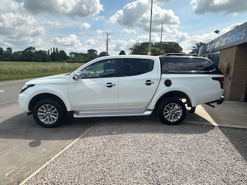 Used Mitsubishi L200 2018 for sale - 74999715: Photo