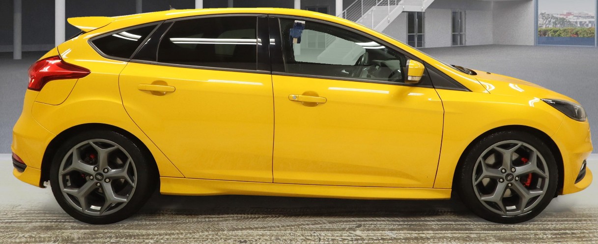 Used Ford Focus 2018 for sale - 76631526: Photo 2