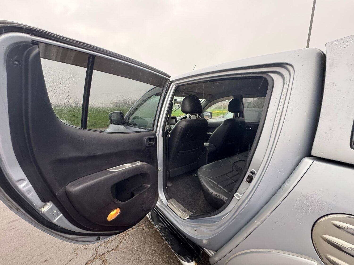 Used Mitsubishi L200 2014 for sale - 76769202: Photo 18