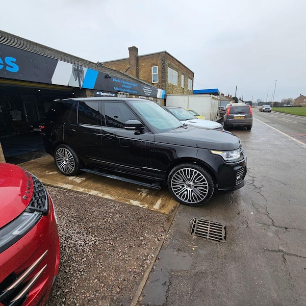 Used Land Rover Range Rover 2014 for sale - 73657074: Photo 20