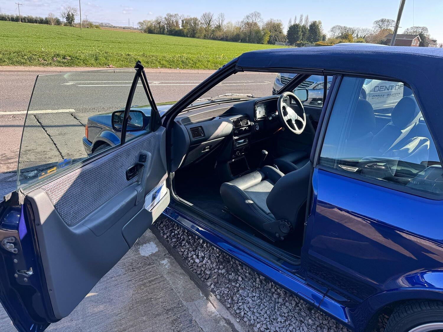 Used Ford Escort 1990 for sale - 77464503: Photo 30