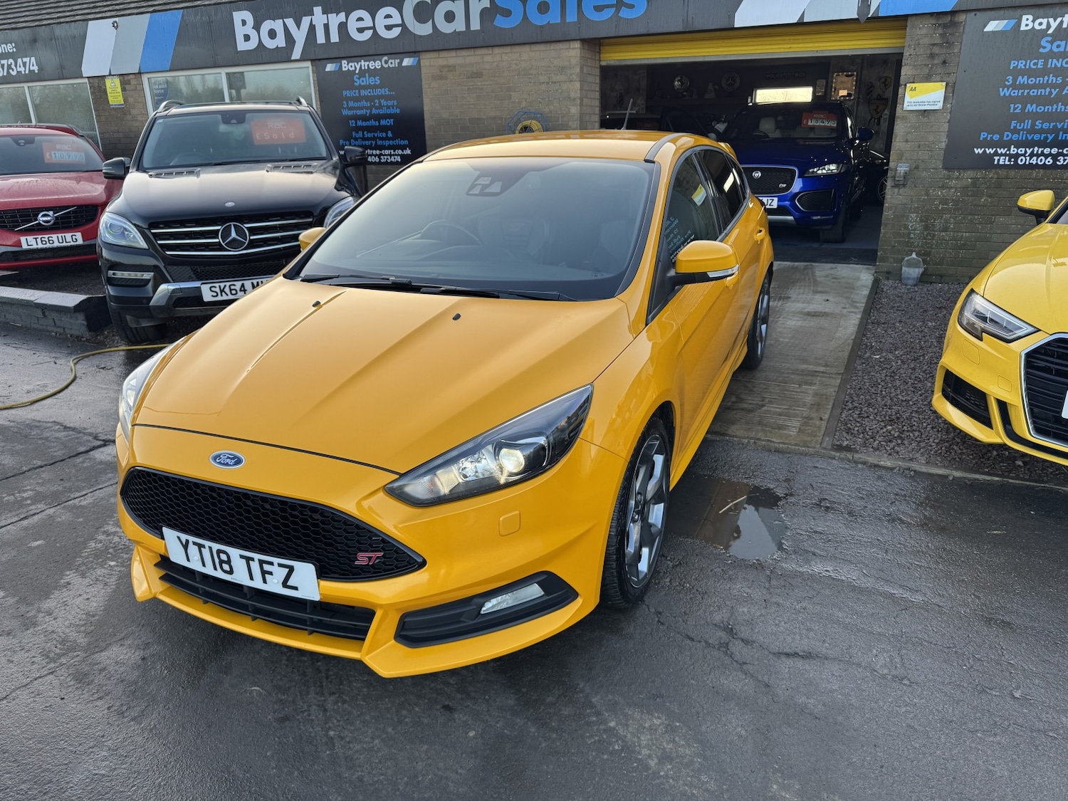 Used Ford Focus 2018 for sale - 77465080: Photo 2