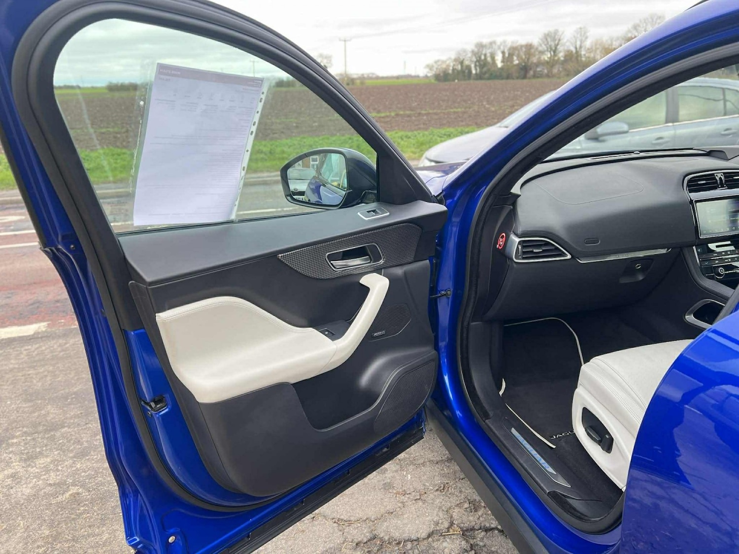 Used Jaguar F-Pace 2016 for sale - 76605813: Photo 19