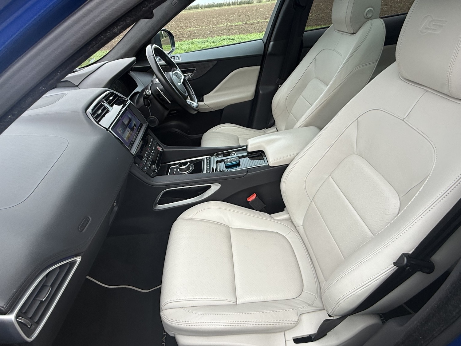 Used Jaguar F-Pace 2016 for sale - 76605813: Photo 20