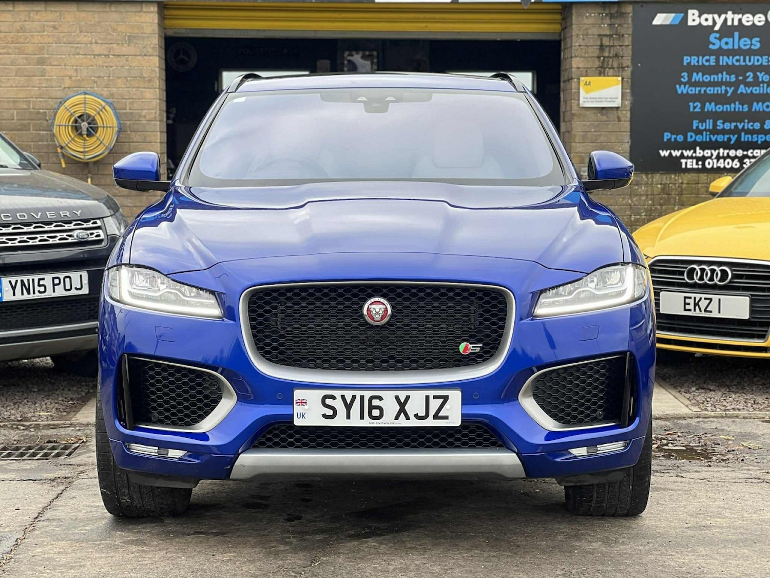 Used Jaguar F-Pace 2016 for sale - 76605813: Photo 8