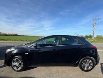 Used Hyundai i30 2015 for sale - 74210645: Photo