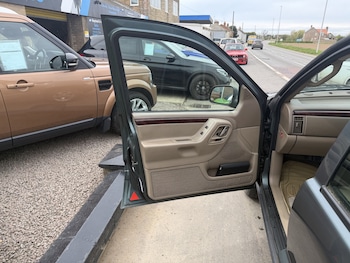 Used Jeep Grand Cherokee 2003 for sale - 78182948: Photo