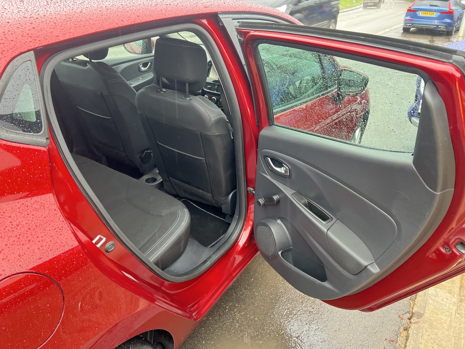 Used Renault Clio 2016 for sale - 76649805: Photo 6