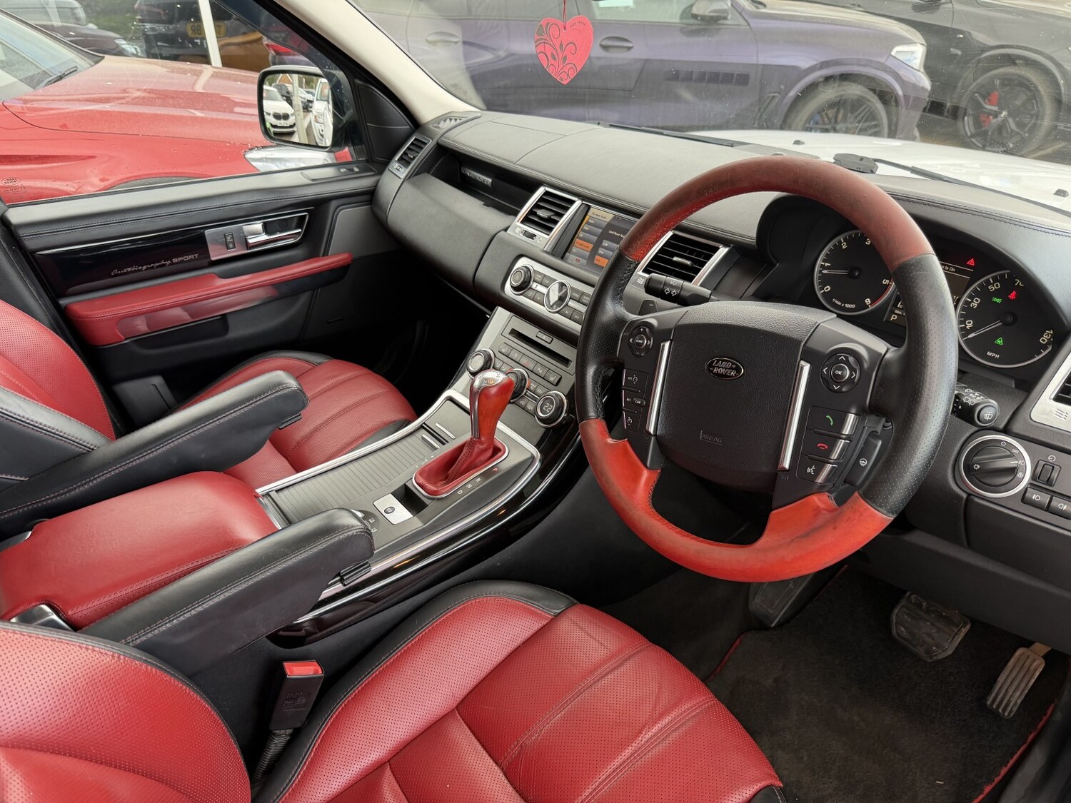 Used Land Rover Range Rover Sport 2011 for sale - 77656202: Photo 11