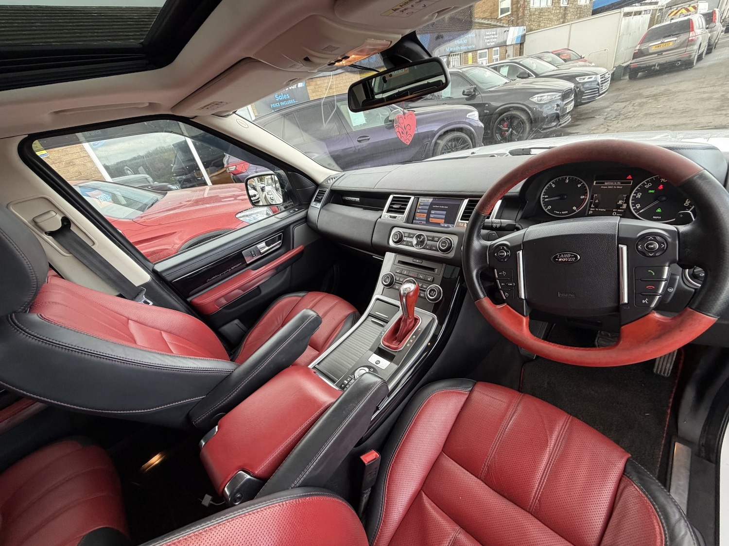 Used Land Rover Range Rover Sport 2011 for sale - 77656202: Photo 12