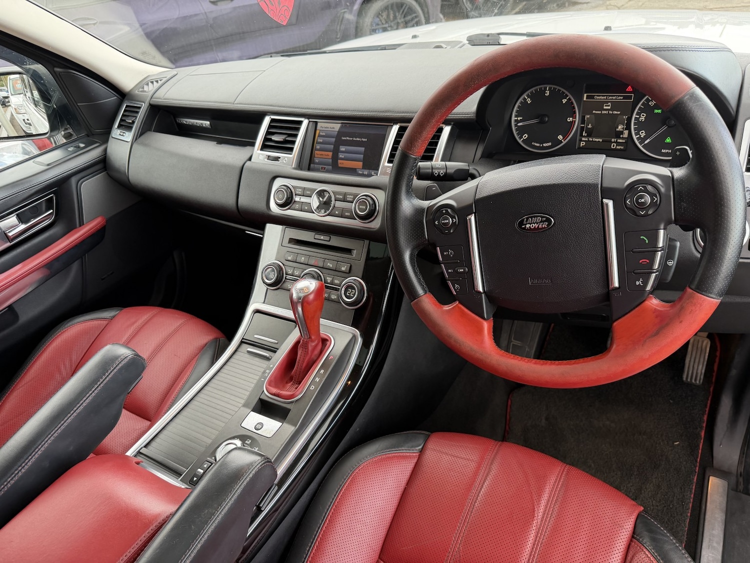 Used Land Rover Range Rover Sport 2011 for sale - 77656202: Photo 14