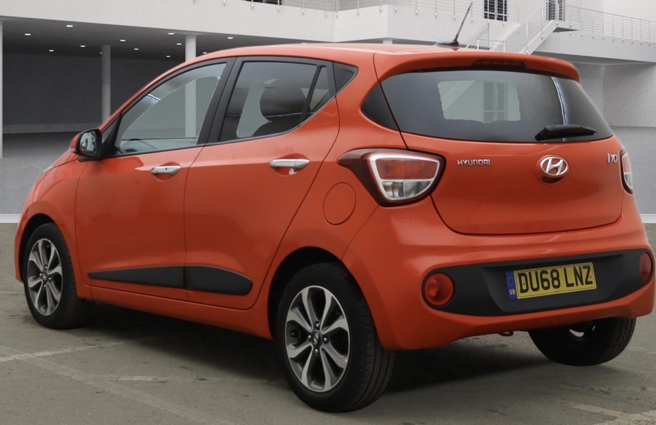 Used Hyundai i10 2018 for sale - 77915724: Photo 3