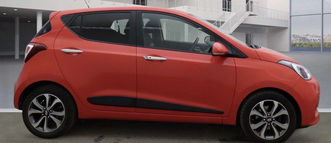 Used Hyundai i10 2018 for sale - 77915724: Photo 4