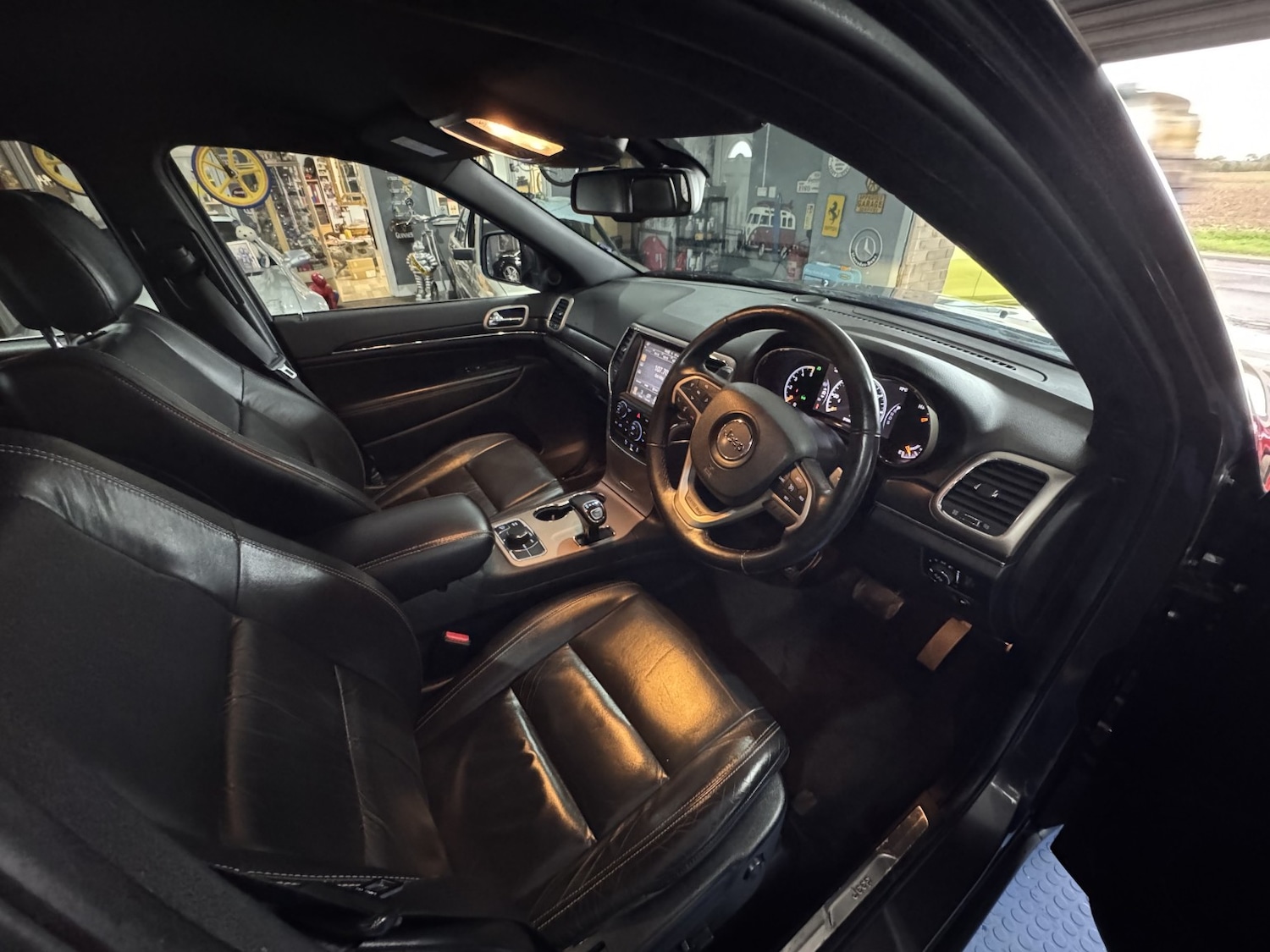 Used Jeep Grand Cherokee 2014 for sale - 76281415: Photo 8