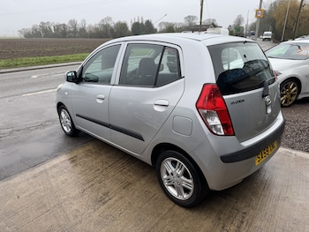 Used Hyundai i10 2009 for sale - 77377785: Photo
