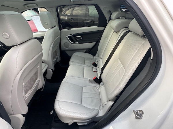 Used Land Rover Discovery Sport 2015 for sale - 76082684: Photo 18