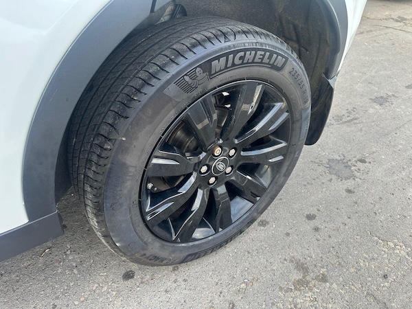 Used Land Rover Discovery Sport 2015 for sale - 76082684: Photo 21
