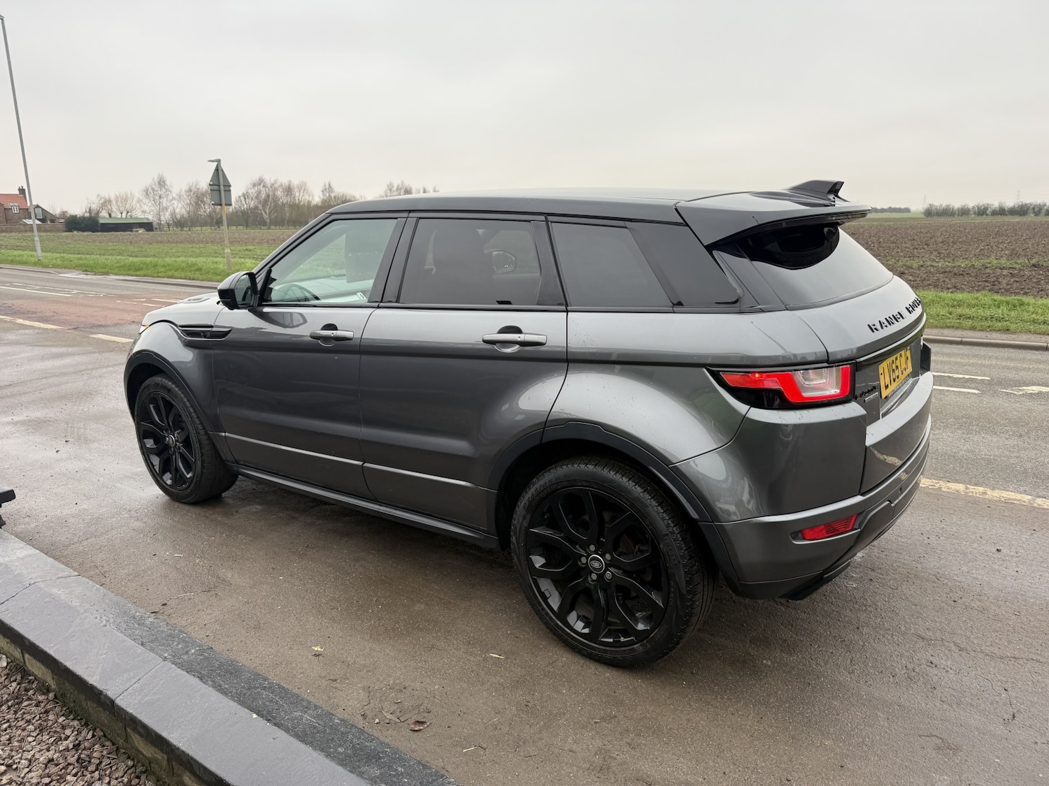 Used Land Rover Range Rover Evoque 2015 for sale - 77508560: Photo 8