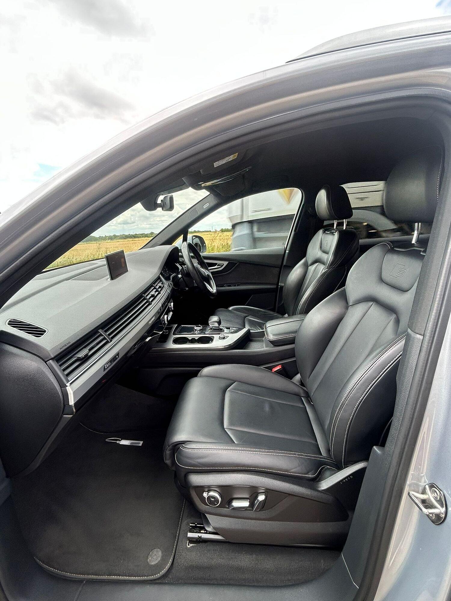 Used Audi Q7 2016 for sale - 77464810: Photo 17