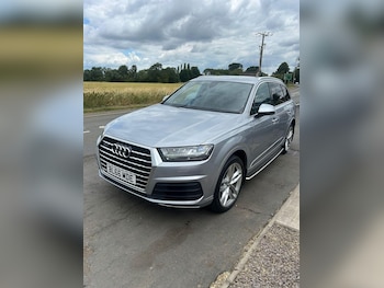 Used Audi Q7 2016 for sale - 77464810: Photo
