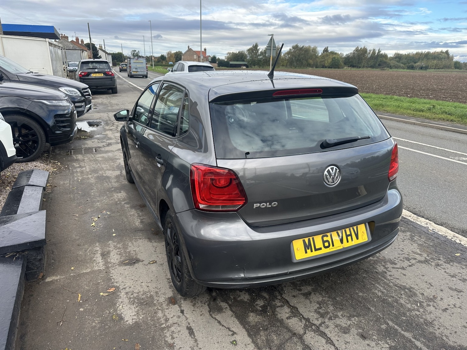 Used Volkswagen Polo 2011 for sale - 76334808: Photo 7