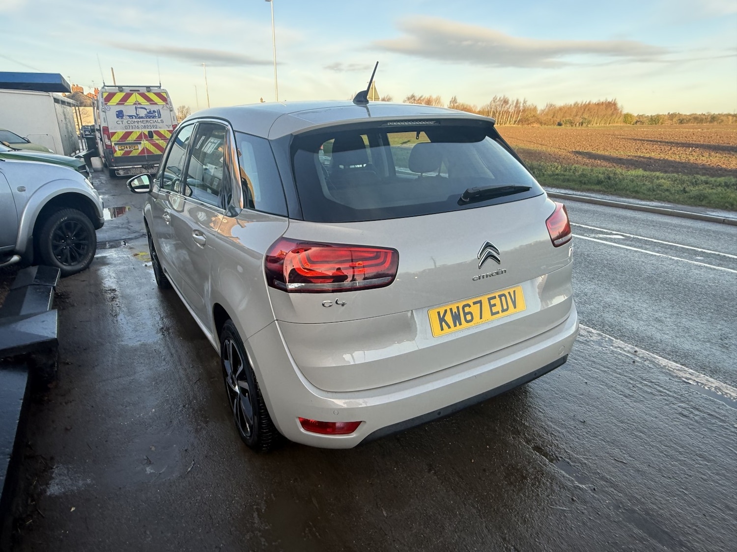 Used Citroen C4 Picasso 2017 for sale - 77129608: Photo 6