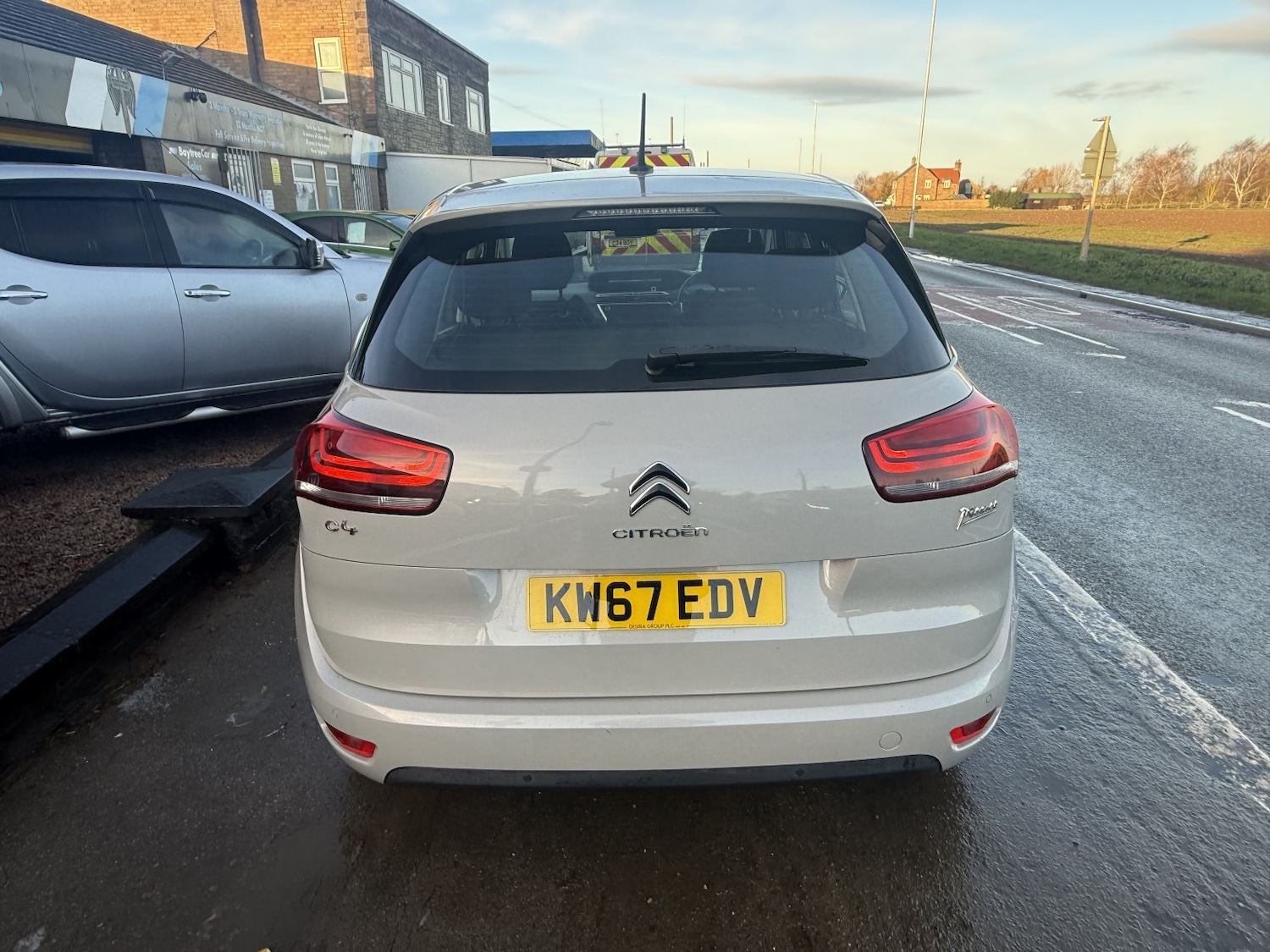 Used Citroen C4 Picasso 2017 for sale - 77129608: Photo 7