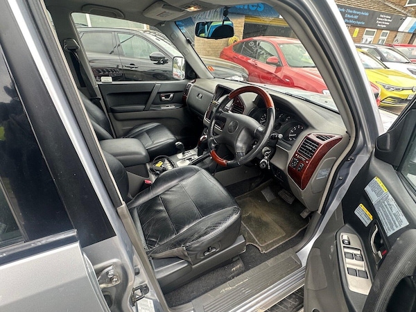 Used Mitsubishi Shogun 2006 for sale - 76225220: Photo 9