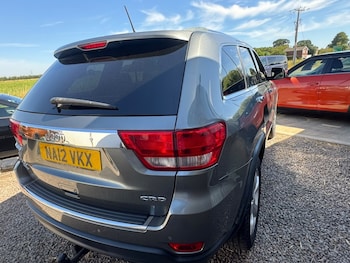 Used Jeep Grand Cherokee 2012 for sale - 79507777: Photo