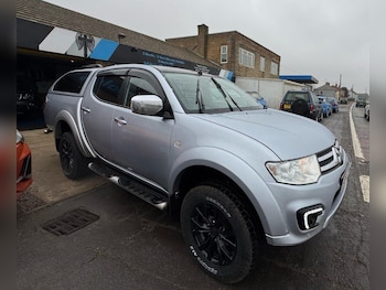 Used Mitsubishi L200 2014 for sale - 74067452: Photo