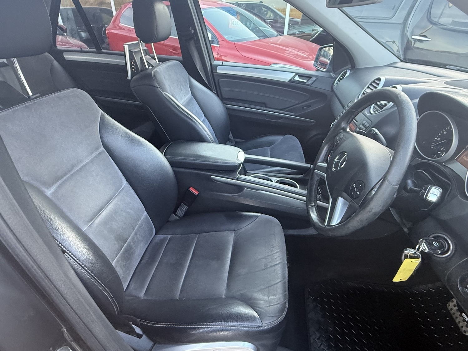 Used Mercedes-Benz M Class 2010 for sale - 76911061: Photo 14