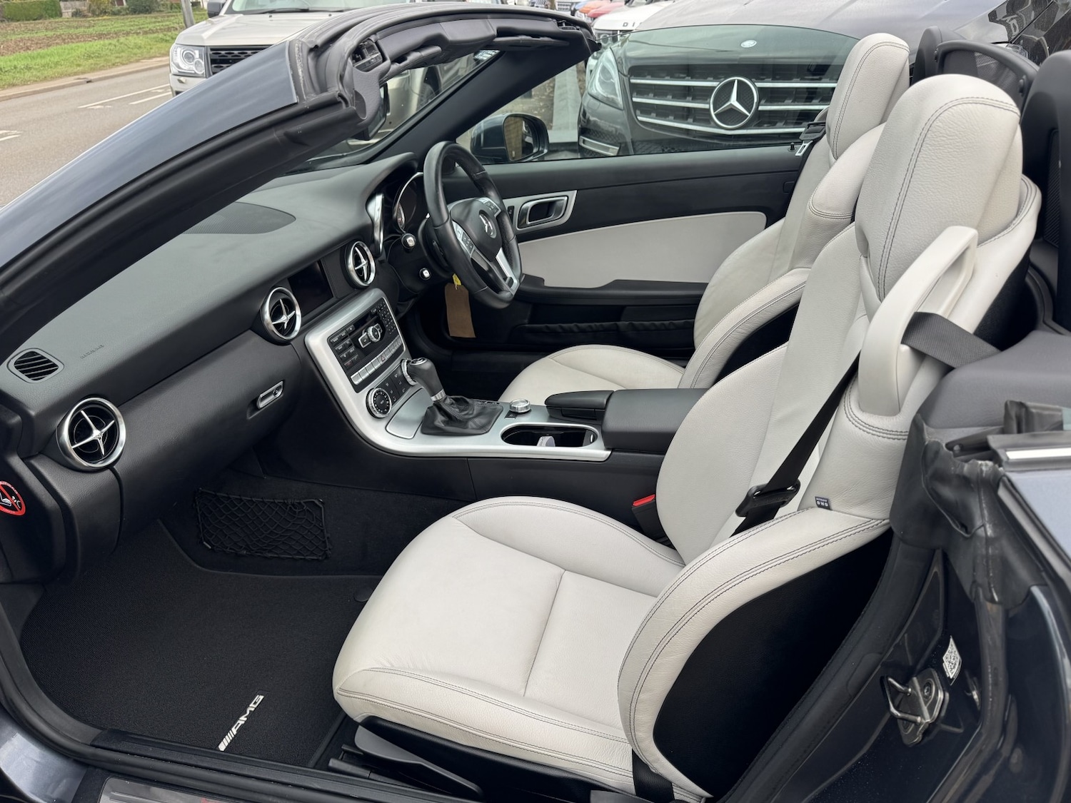 Used Mercedes-Benz SLK 2014 for sale - 76521100: Photo 19