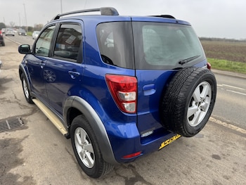 Used Daihatsu Terios 2006 for sale - 77572729: Photo
