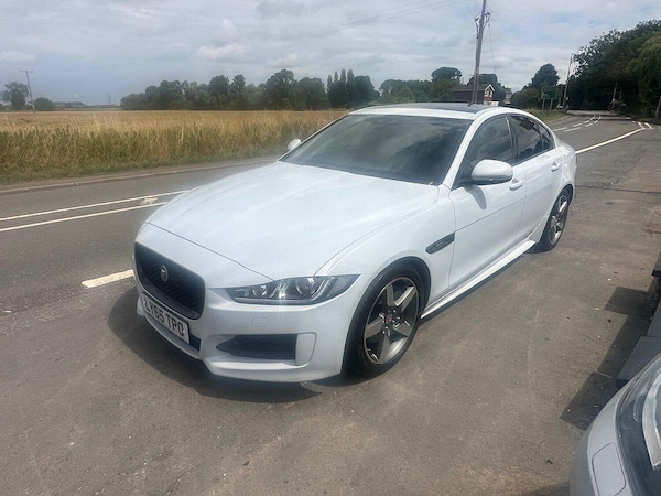 Used Jaguar XE 2015 for sale - 75297117: Photo 10