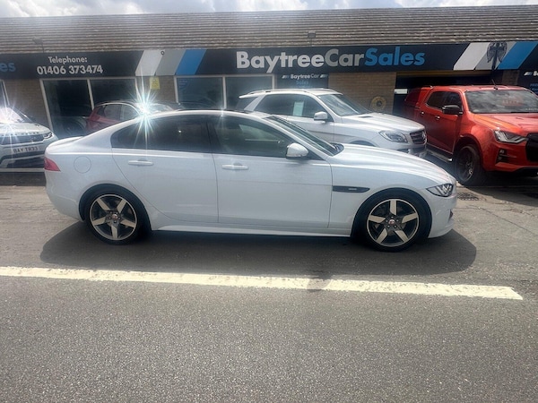 Used Jaguar XE 2015 for sale - 75297117: Photo 4